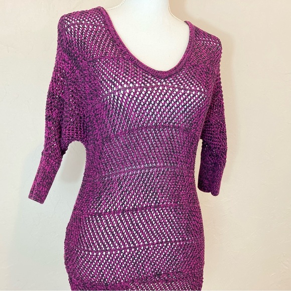 Express Purple Black Open Knit Sheer 3/4 Sleeve V-neck Sweater Small - Picture 1 of 6